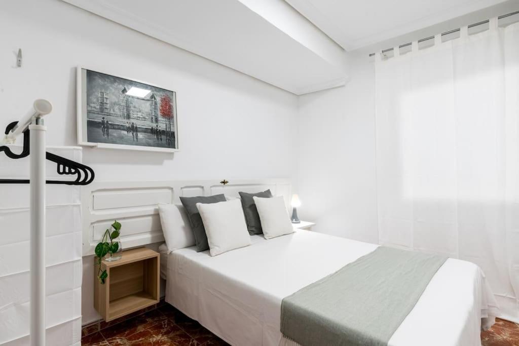 Santa Justa Urban Apartment Sevilla Eksteriør billede