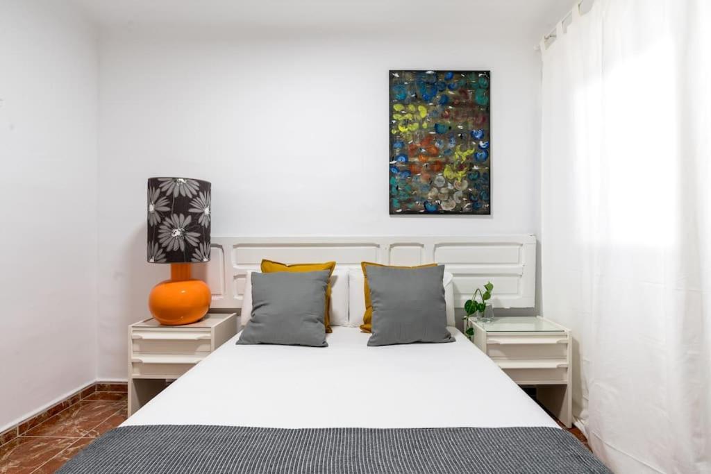 Santa Justa Urban Apartment Sevilla Eksteriør billede