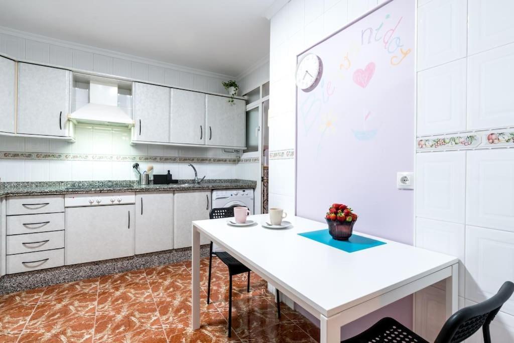 Santa Justa Urban Apartment Sevilla Eksteriør billede