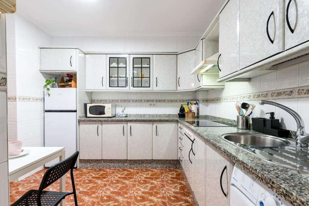 Santa Justa Urban Apartment Sevilla Eksteriør billede
